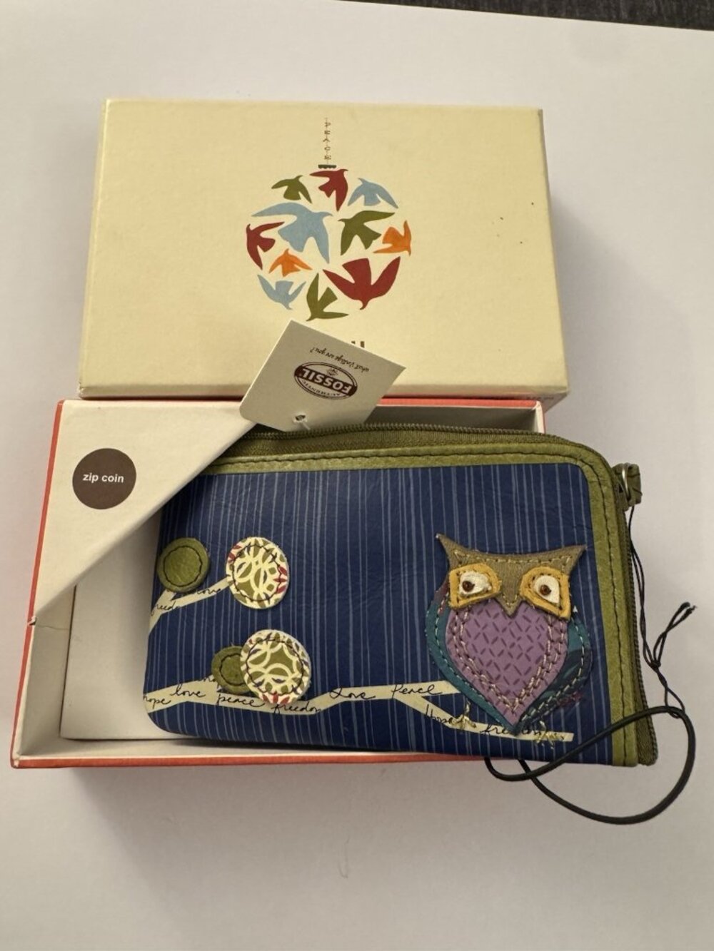 Boho Fossil Cutout Owl Leather Coin Purse with Key Ring and ID Window J14